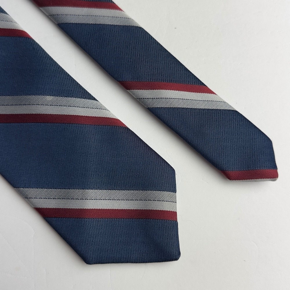 Bridgton Mens Necktie Navy Blue Burgundy Silver Striped Classic Silk Blend Tie